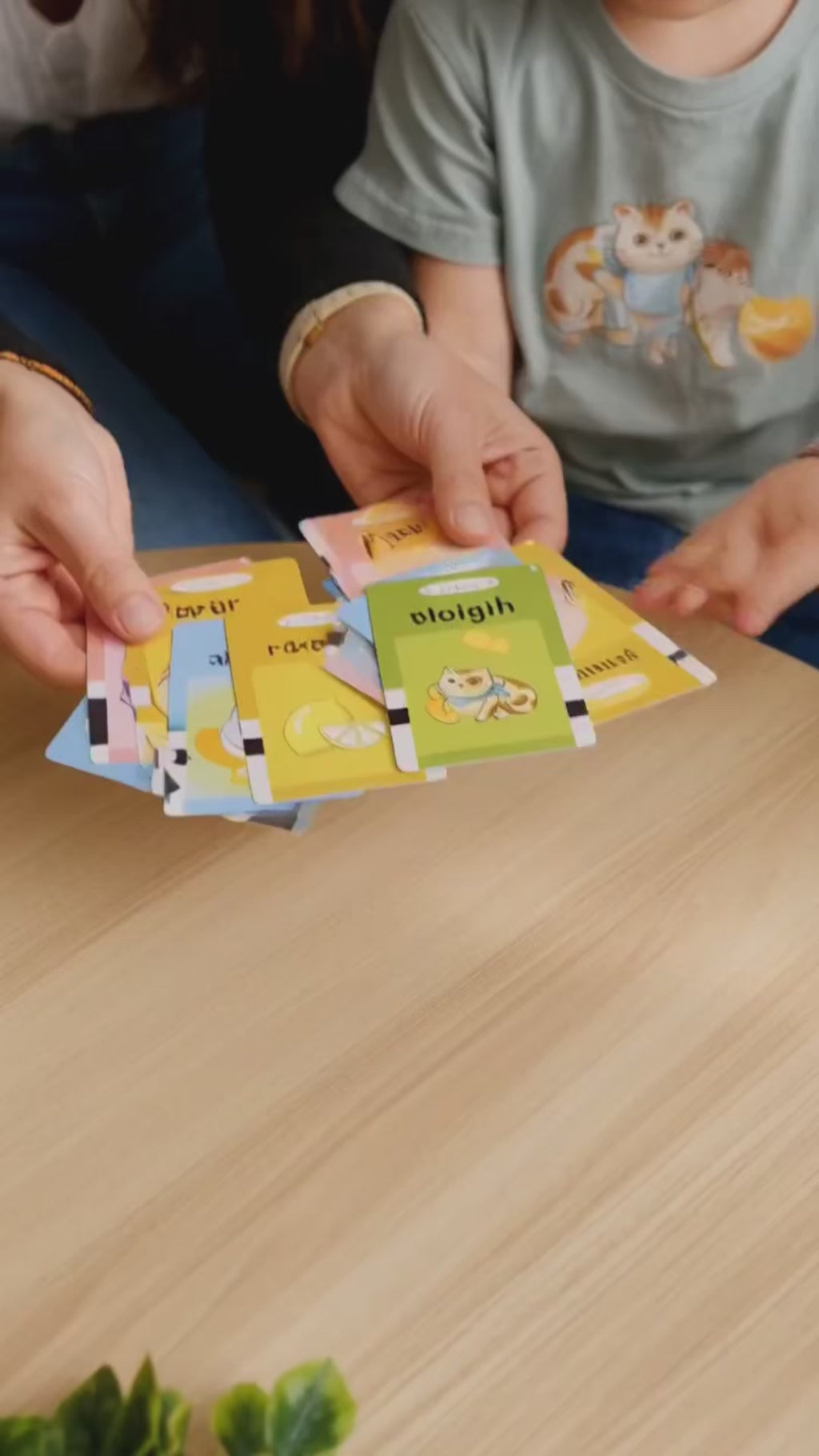 Juego de Tarjetas Interactivas Bilingüe